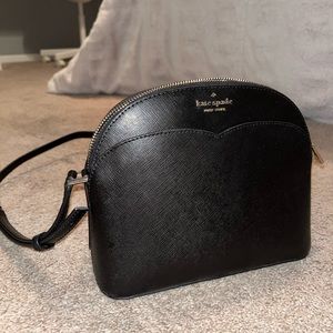 LIKE NEW Kate Spade Payton Dome Crossbody